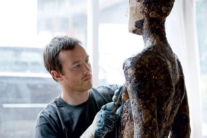 Aron Demetz a lavoro