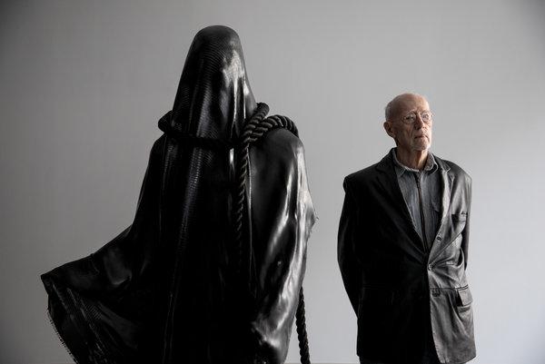 Credit Robert Morris:Artists Rights Society (ARS), New York; Photograph by Todd Heisler:The New York Times