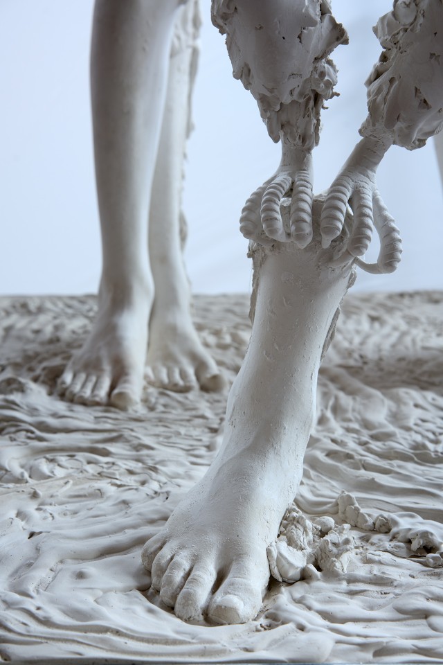 Senza titolo, gesso e ferro, 240x80x117cn 2018 by Aron Demetz @ MANN, Napoli