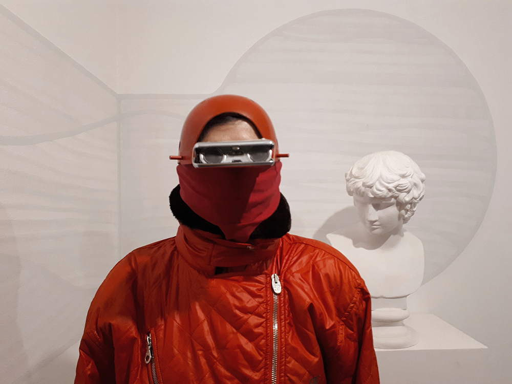 Surreal Design - Turismo alieno by Matteo Ambu & Barbara Picci