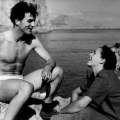 Inge ed Ernst Haas durante il loro primo viaggio di reportage per Magnum, Capri, Italia, 1949, fotografo sconosciuto. Fotografia: Magnum Photos