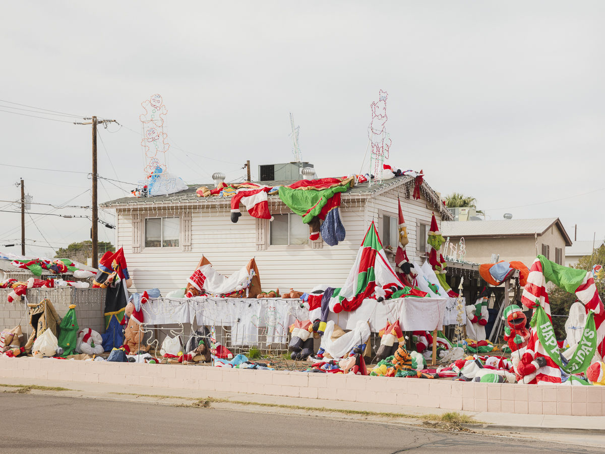 Jesse Rieser, Deflation, Tempe, AZ, 2016. Courtesy of the artist