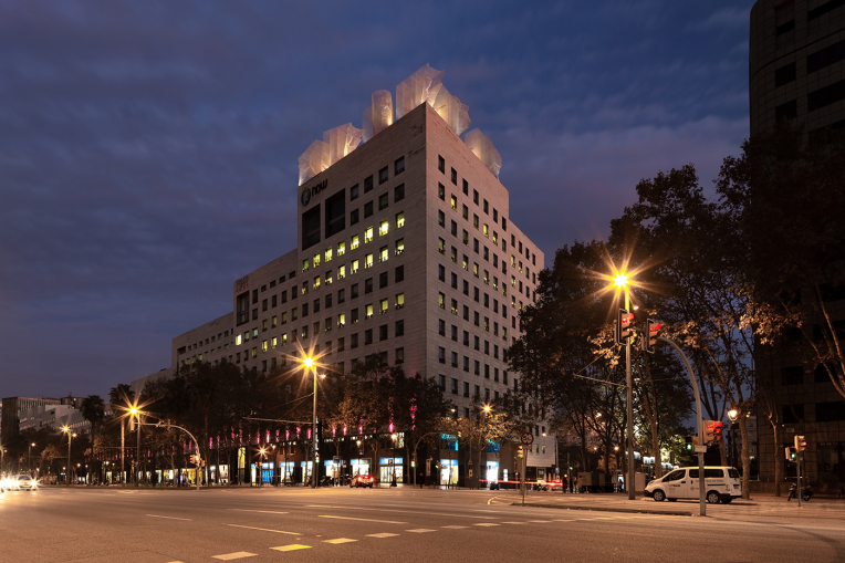 Lime by Edoardo Tresoldi @ Barcelona