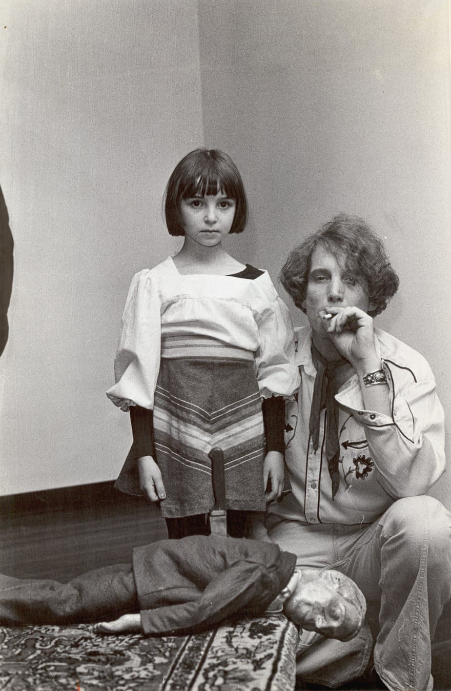 Dennis Oppenheim, Search for Clues, ca 1976