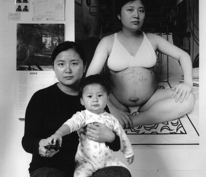 Annie Wang. Premendo l'otturatore insieme (2002)