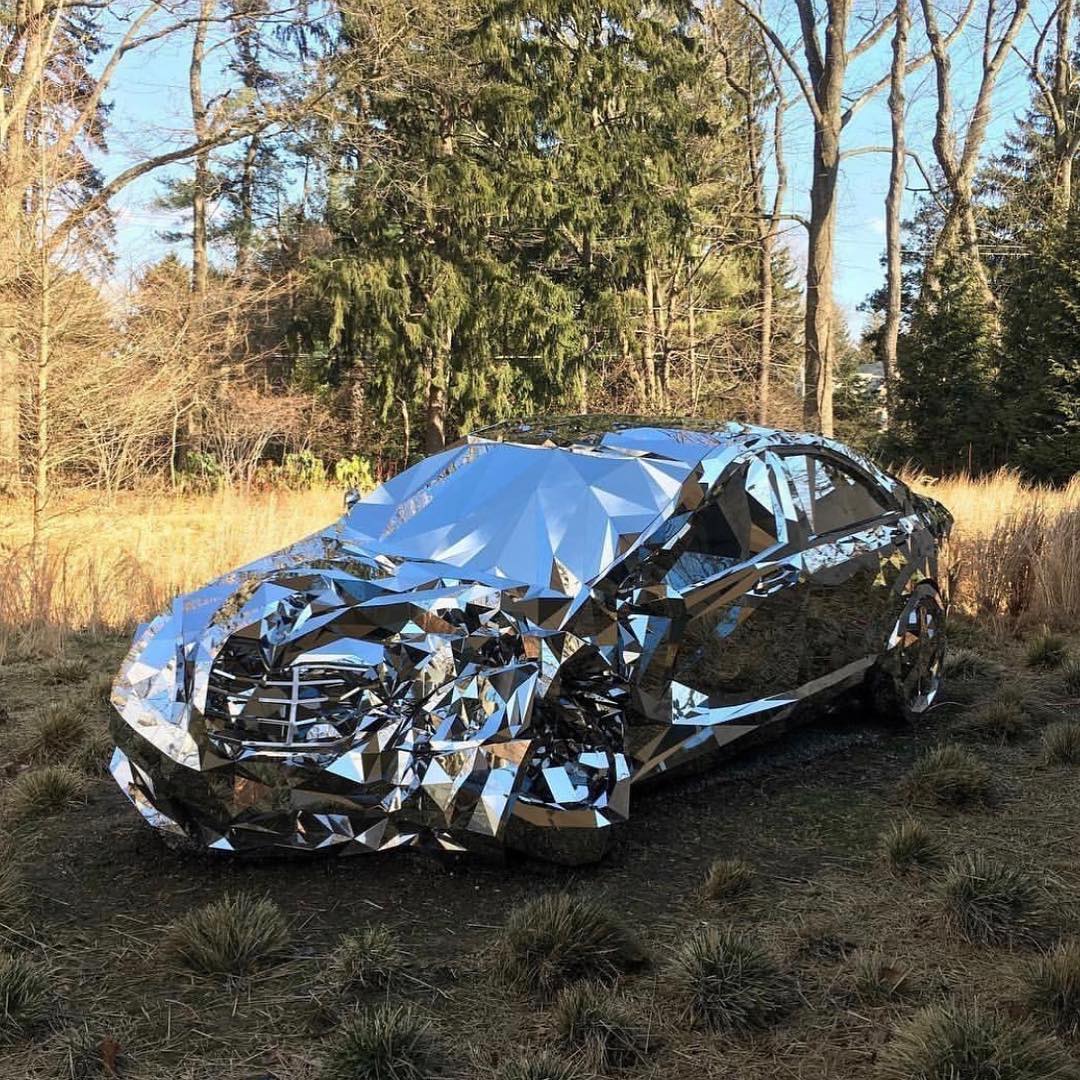 "Wreck" (12.000 highly polished pieces of stainless steel) by Jordan Griska