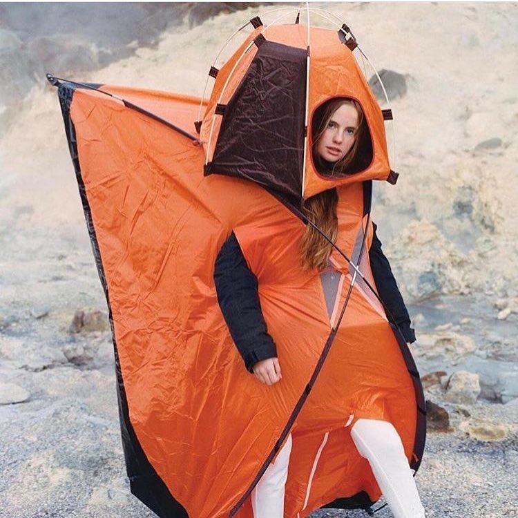 Tenda da campeggio umana