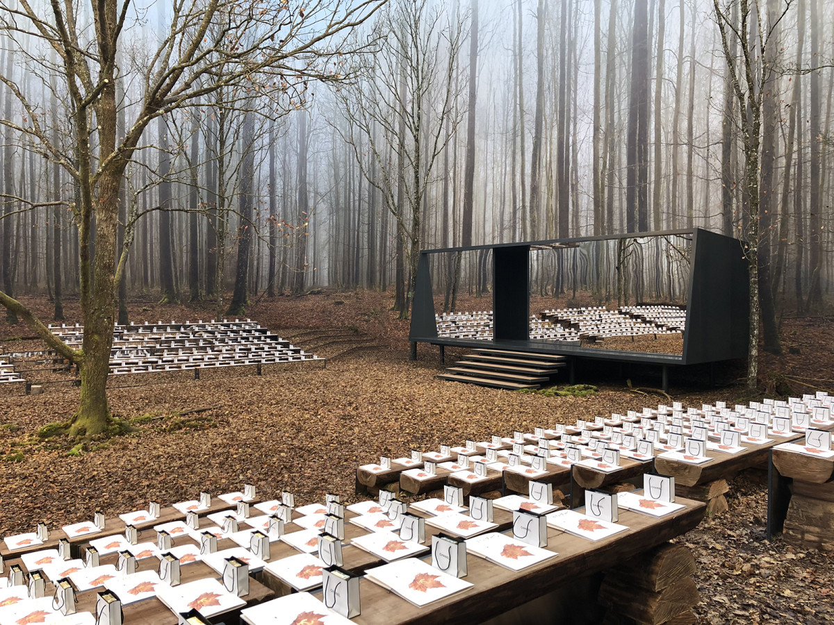 Chanel – Les Arbres Défilé Prêt-à-Porter Automne-Hiver – Décor : Stefan Lubrina Grand Palais – Paris – Mars 2018