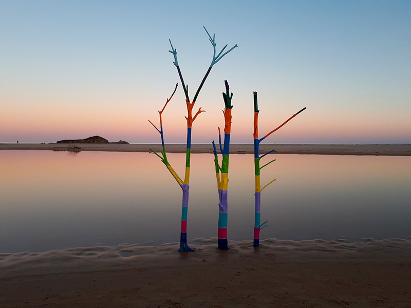 Il silenzio sogna a colori [#Laguna] – Installazione di Barbara Picci