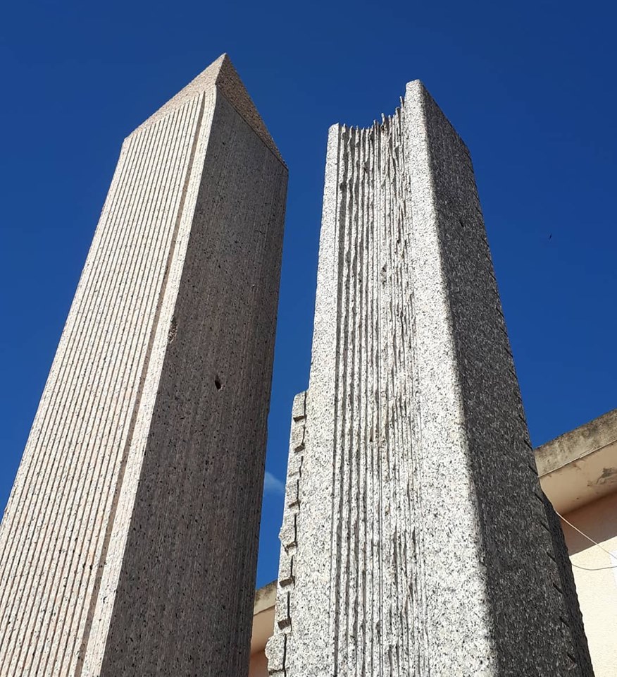 Festival Sant'Arte a San Sperate - I grattacieli di Pinuccio Sciola