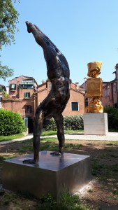 Carole Feuerman (primo piano) e Laurence Jenkell (dietro)