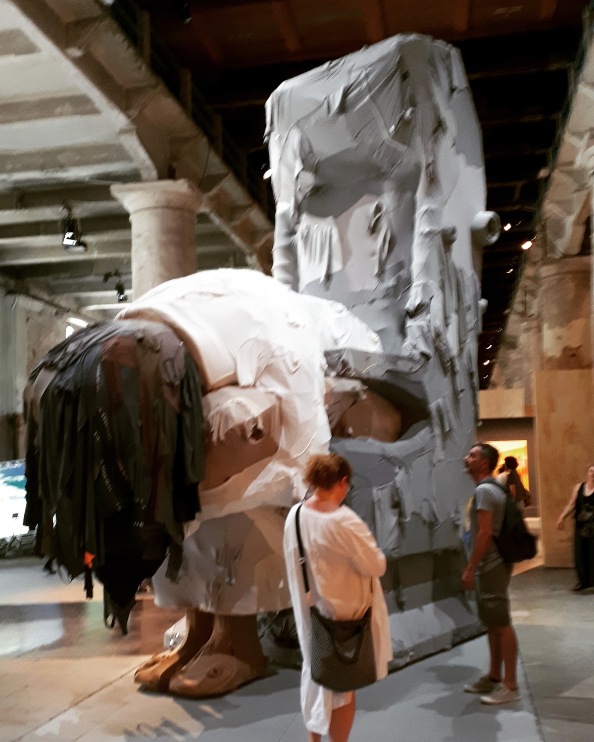 "Trojan" (2016-2017) by Yin Xiuzhen