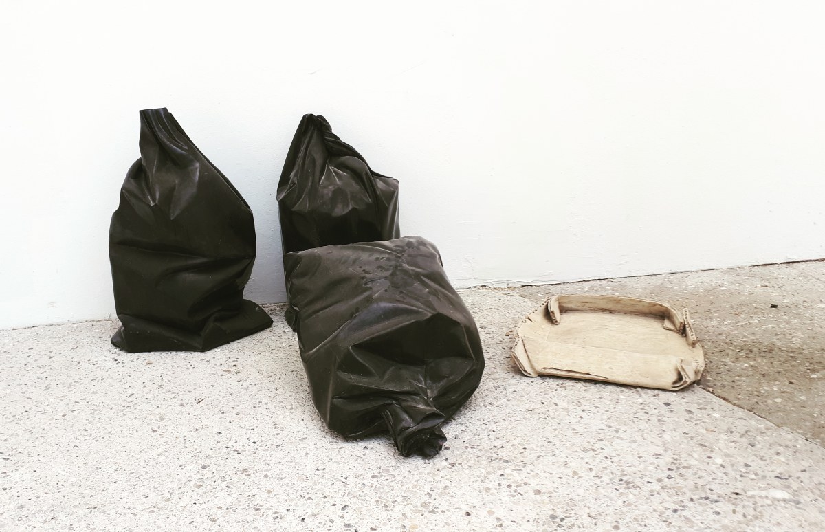 Untitled (2018): scultura in marmo di Andreas Lolis