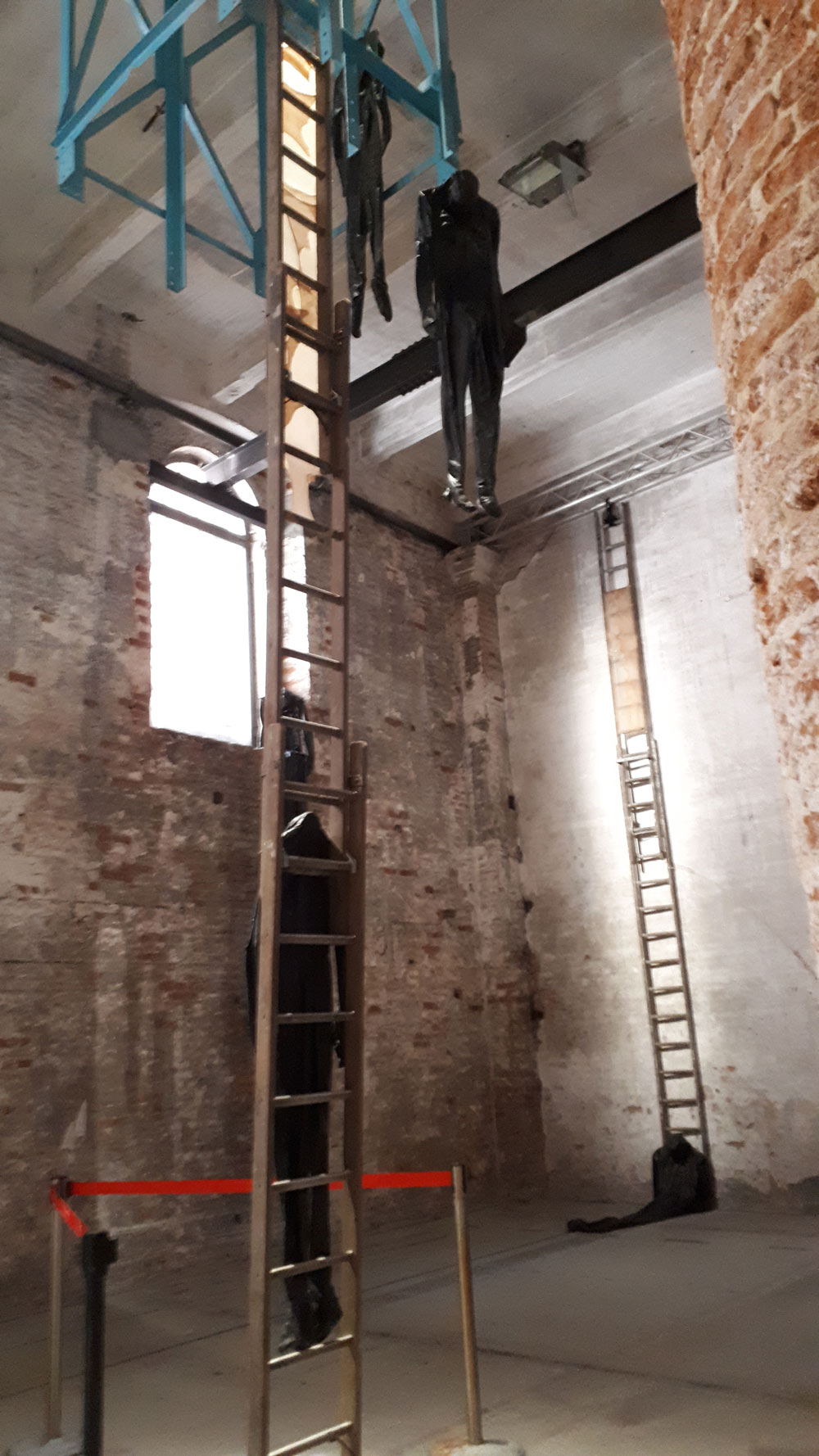 Eskalation (2016) by Alexandra Bircken