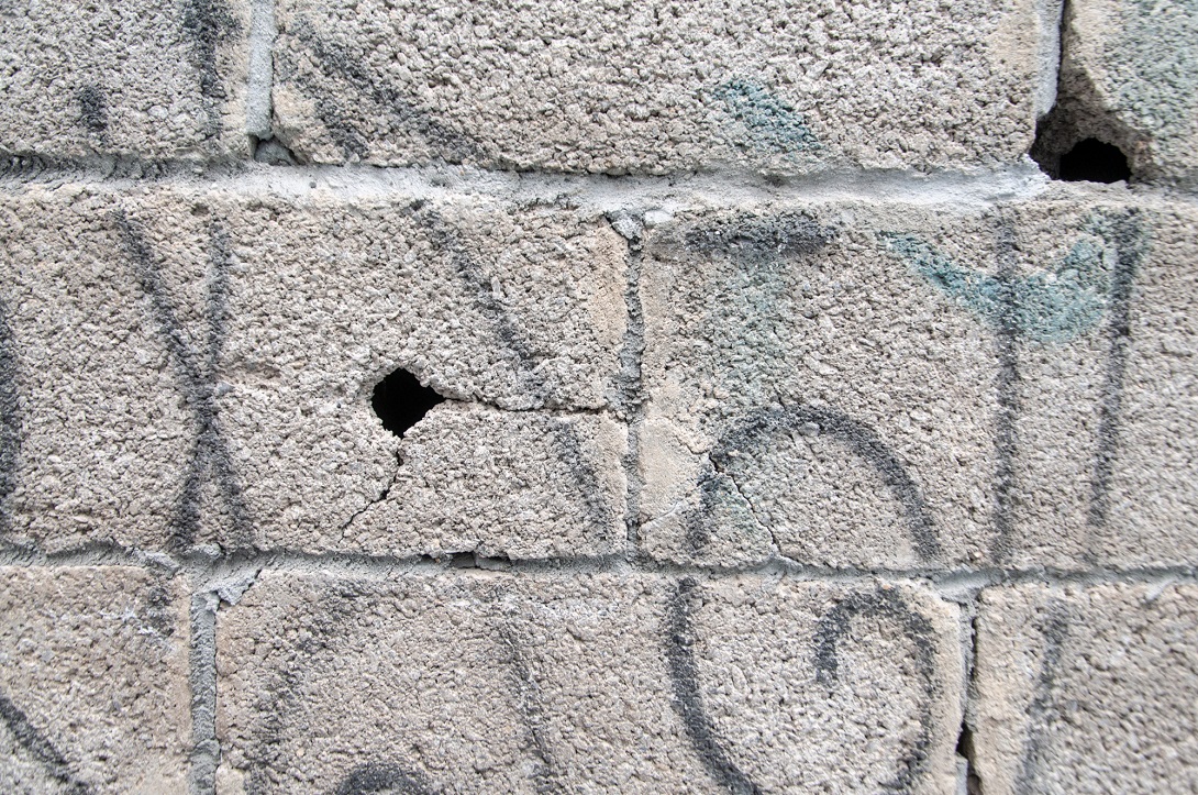 "Muro Ciudad Juarez" (2010) by Teresa Margolles