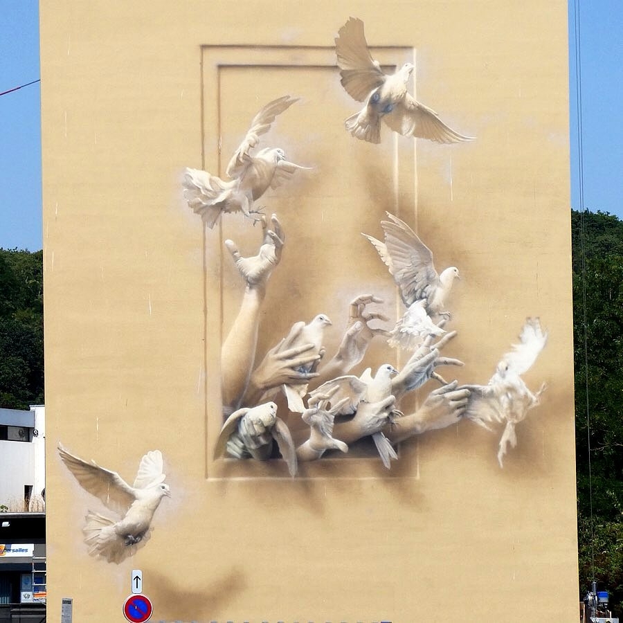 Eron @ Versailles, France Eron @ Versailles, France