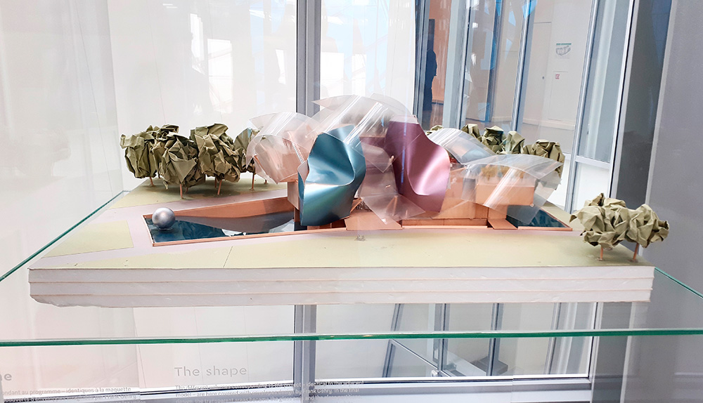 Il modello di Frank Gehry per il progetto della Foundation Louis Vuitton