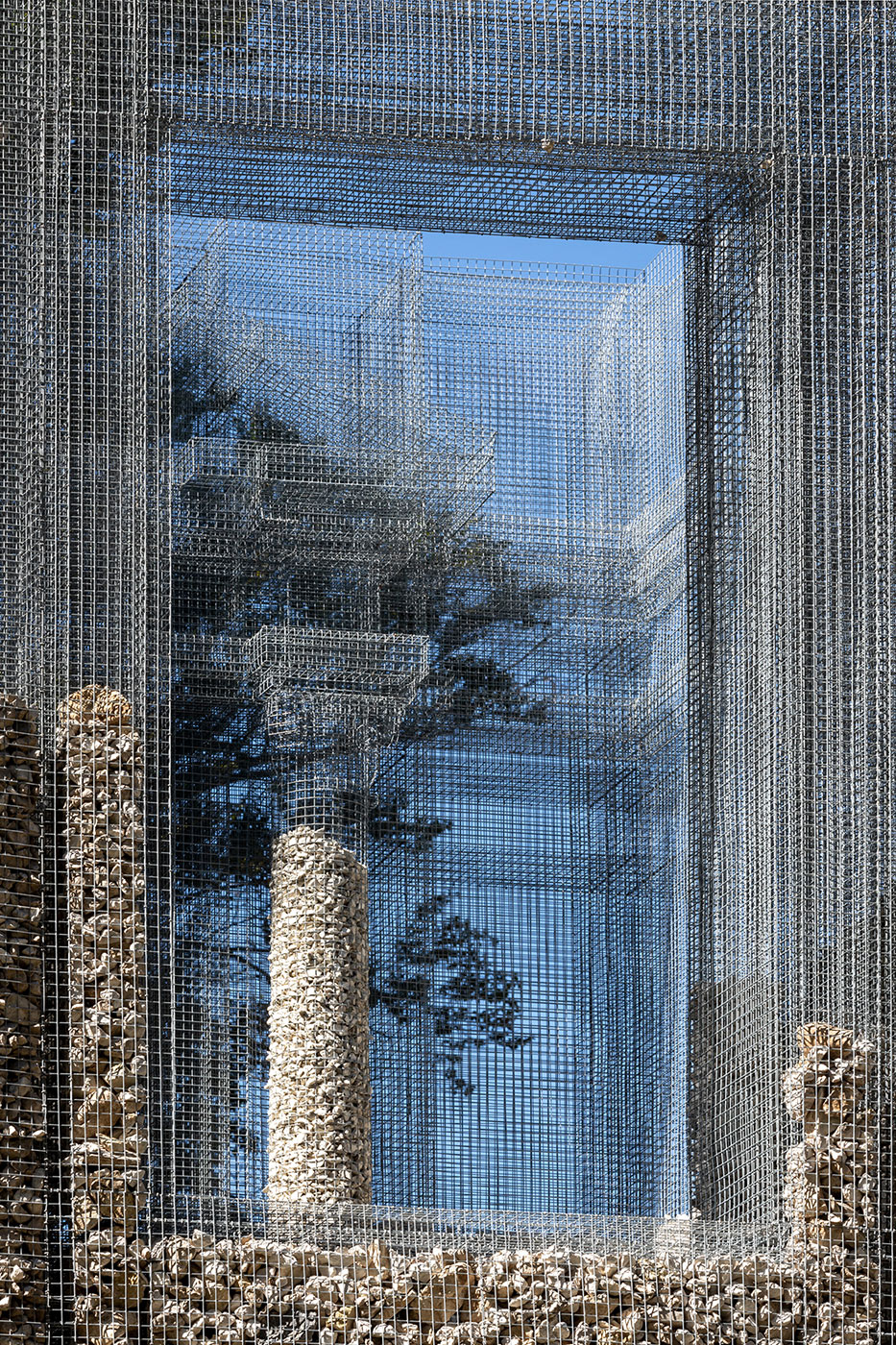 Simbiosi by Edoardo Tresoldi. Credits photo ® Roberto Conte