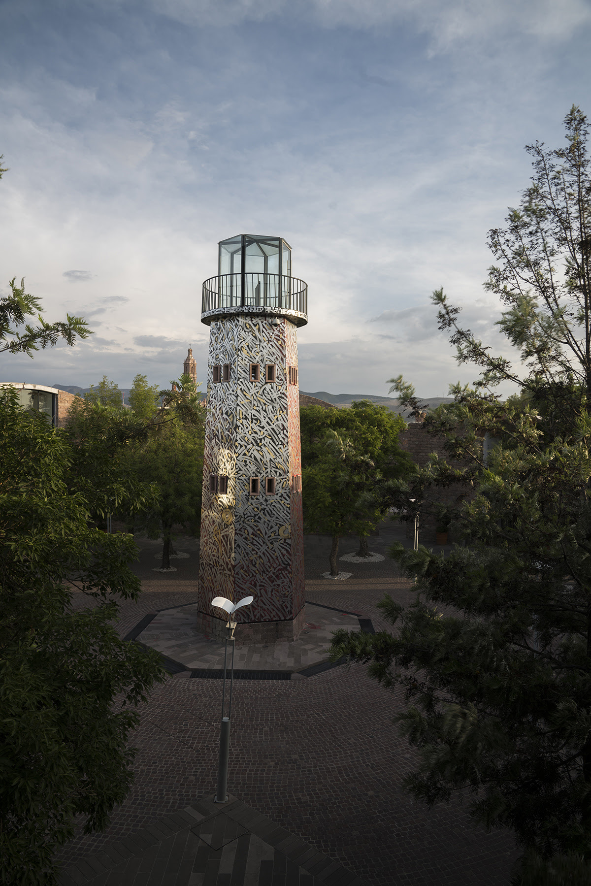 Said Dokins @saidokins, The witness. Stories of a word, 2019. Mural on watchtower of Center of the Arts of San Luis Potosí. Mexico. Photo courtesy by Leonardo Luna