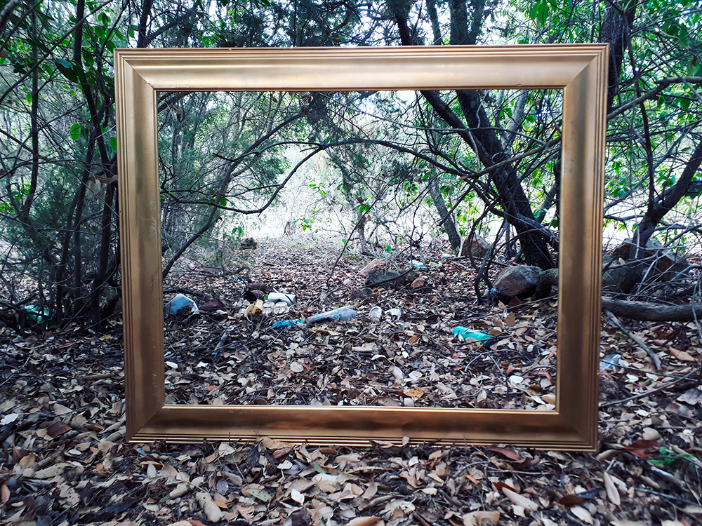 Trekking museale al sentiero dei rifiuti - Fotografia di Barbara Picci e Matteo Ambu