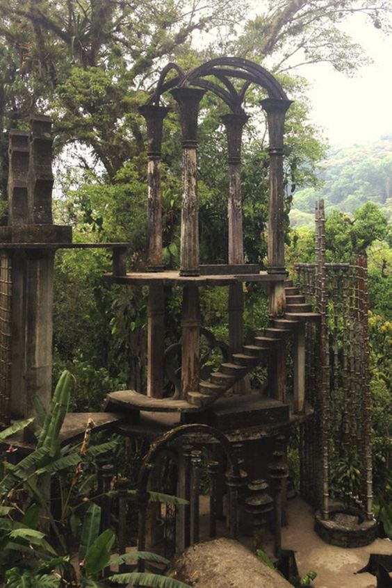 Las Pozas, Xilitla. E il giardino surrealista Edward James Garden. Las Pozas si trova vicino al villaggio di Xilitla, ed è un giardino con più di 80 acri