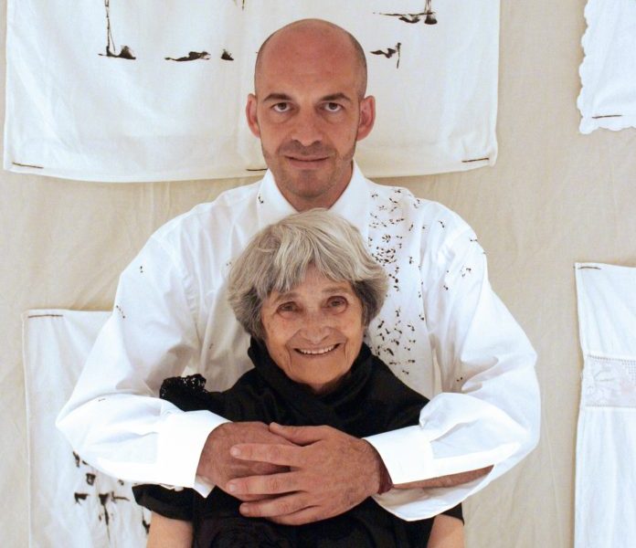 Maria Lai e Antonio Marras (part.), Alghero, 2003 © Daniela Zedda