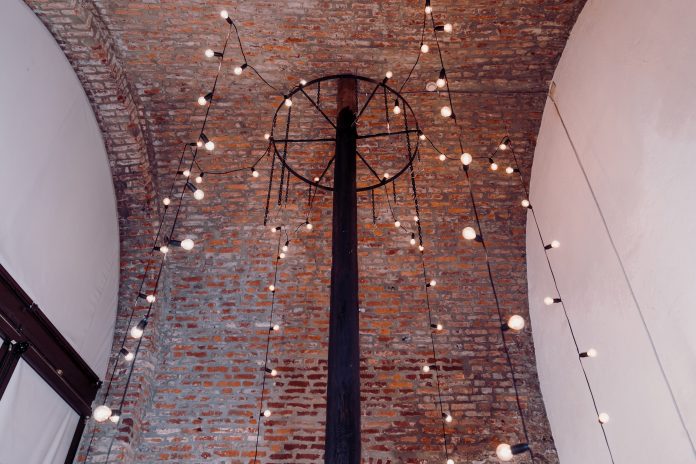 Marzia Migliora, H317 – Può provocare una reazione, 2014, mixed media. Courtesy l’artista e Galleria Lia Rumma, Milano – Napoli. Si ringrazia- AuditoriumArte, Roma e Anna Cespelli Guidi