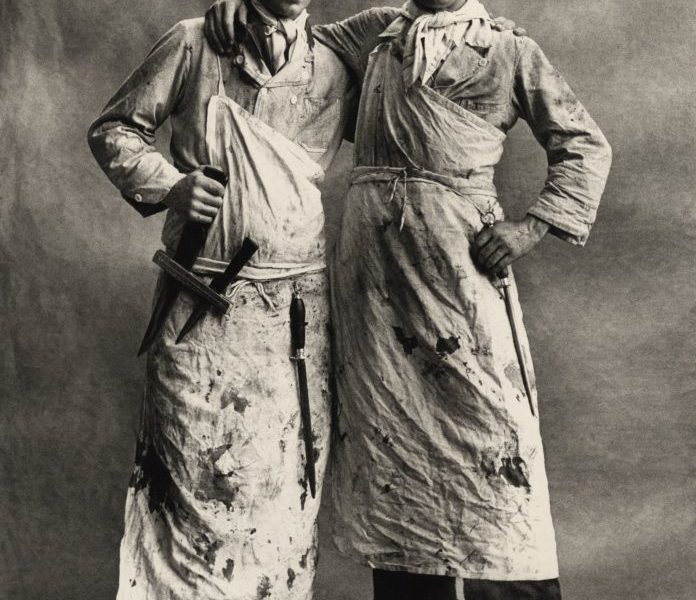IRVING PENN Macellai / Les Garçons bouchers 1950 Irving Penn | Les Garçons Bouchers, Paris, 1950 | © Condé Nast