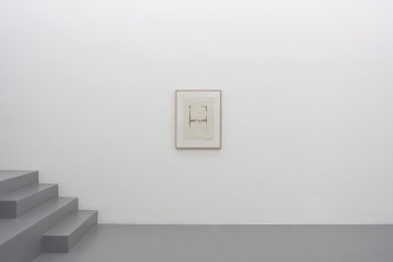 Installation view: Qualcos'altro, Gió Marconi, 2020