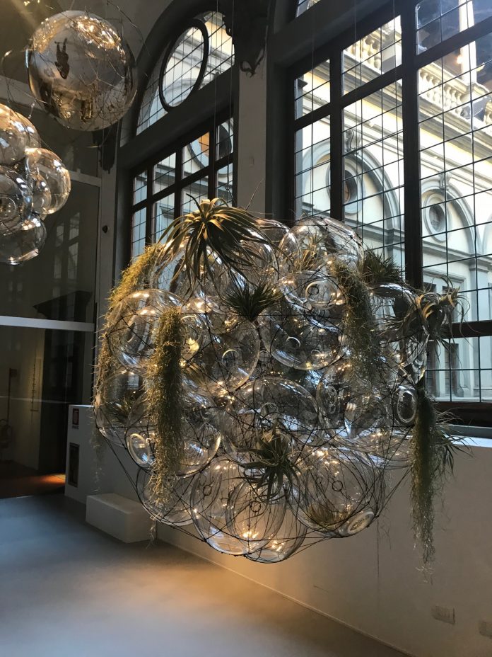 Tomás Saraceno, Aria, installation view, Palazzo Strozzi, 2020, ph SC, courtesy l’artista e Palazzo Strozzi