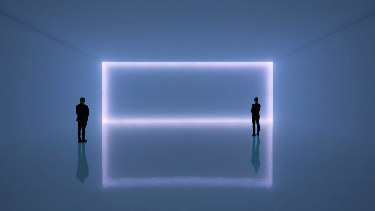 Installation view, Doug Wheeler, 49 Nord 6 Est 68 Ven 12 FL, David Zwirner, New York, 2020