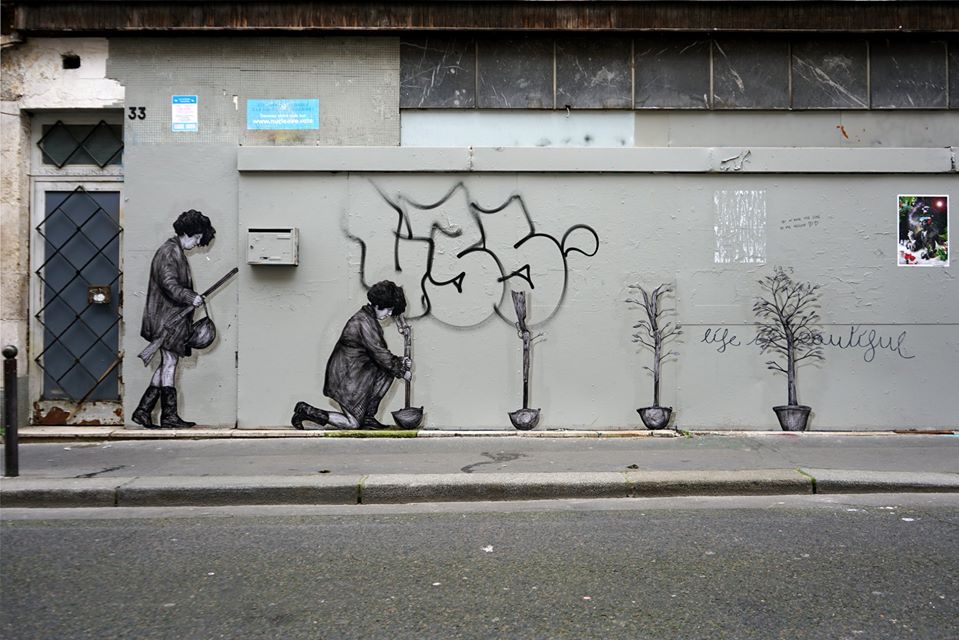 Levalet @ Paris, France Levalet @ Paris, France