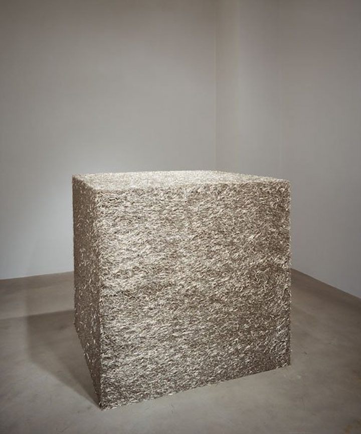 Tara Donovan, Untitled (Pins), 2004, straight pins, 39" x 39" x 39" (99.1 cm x 99.1 cm x 99.1 cm) © Tara Donovan