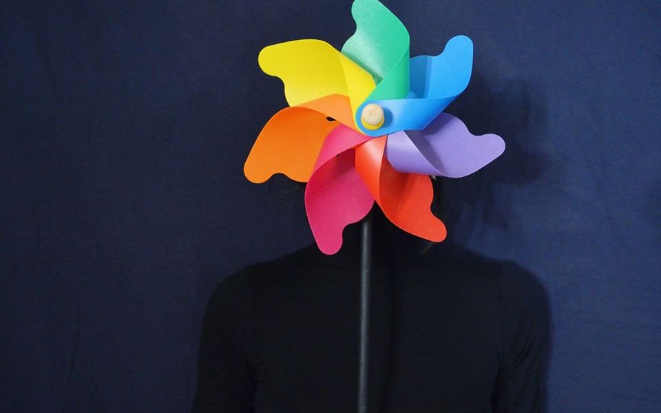 Casa Amara Casa - Ho sognato di essere una girandola. Fotografia di Barbara Picci