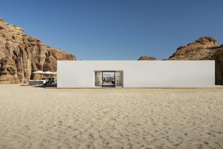 Desert X Al Ula Visitor Centre. Fotografia di Colin Robertson