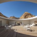 Desert X Al Ula Visitor Centre. Fotografia di Colin Robertson