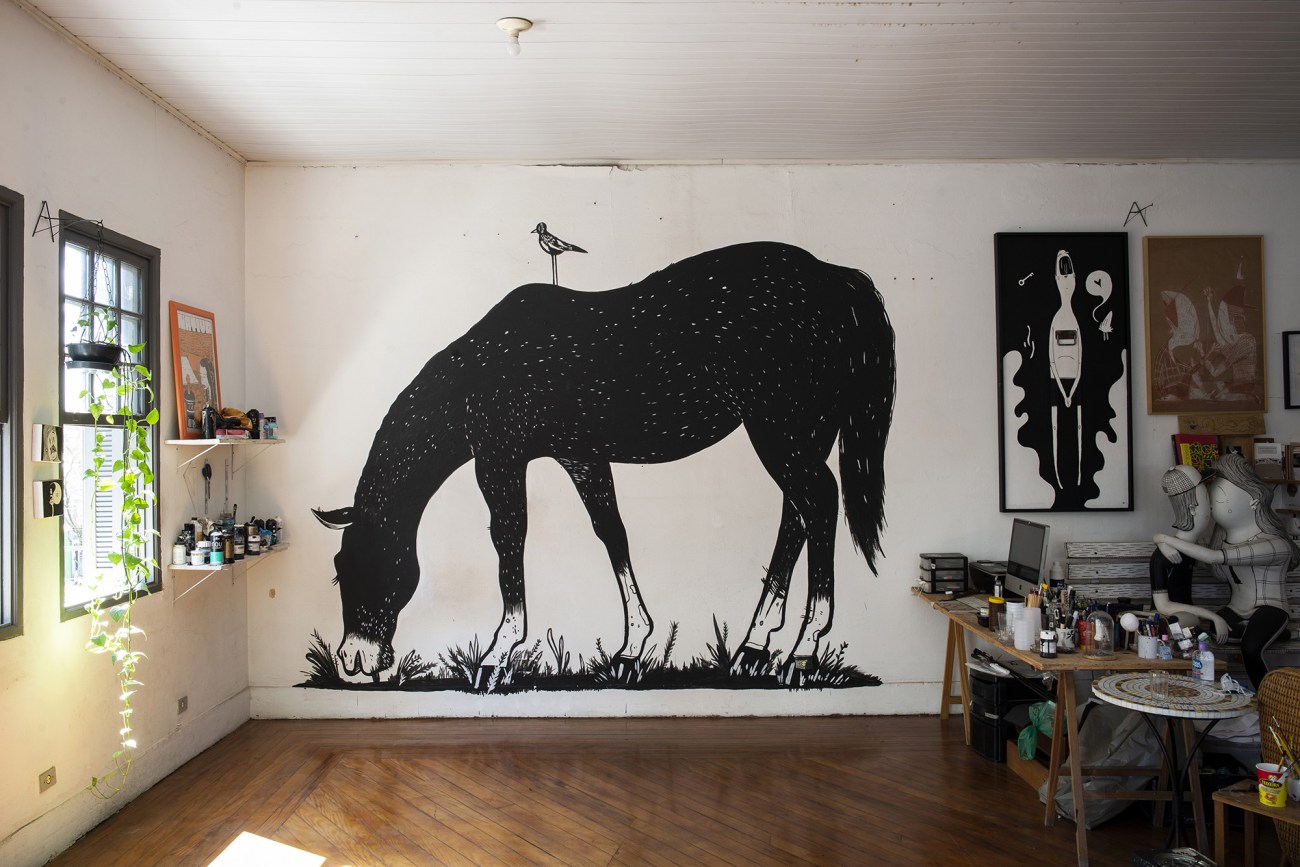 "O Cavalo Preto" (2020) di Alex Senna, per Home Mural fest