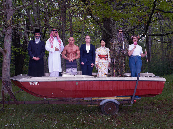 Olaf Breuning, We Are All In the Same Boat, 2018, C-Print, 6 Ed. + 2 AP: 122 x 155 cm