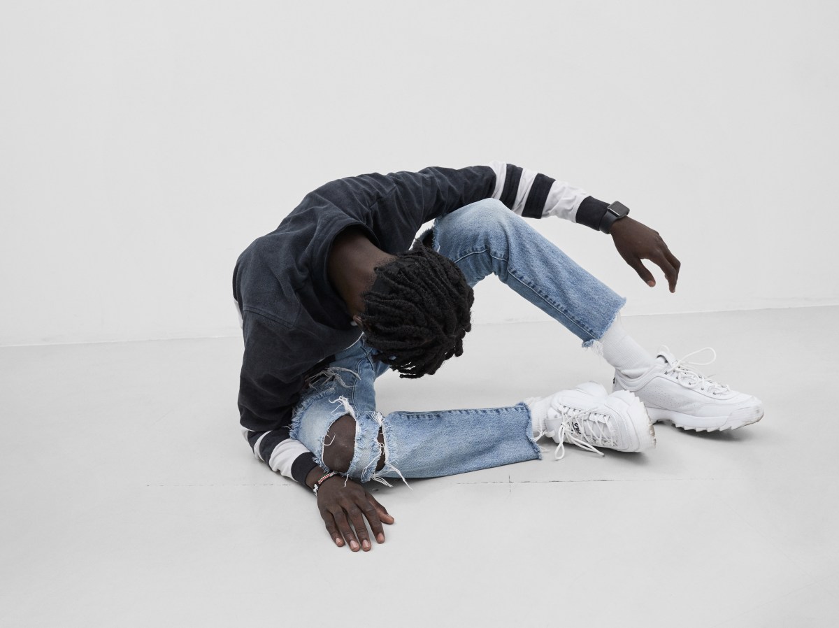 Alessio Bolzoni, Grey, 2018