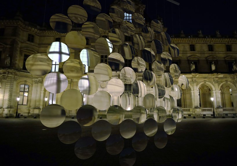 Louvre by Vincent Leroy