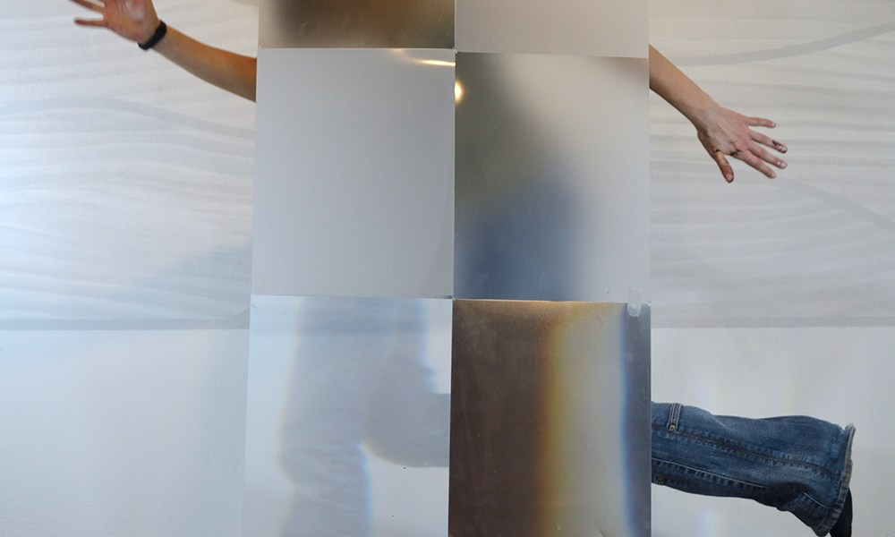 Sperimentazione su fogli magici. Ambu-Picci Production