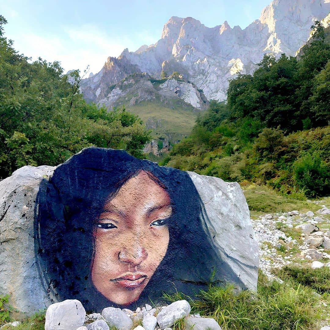 "Secrets des montagnes" by Anna Conda