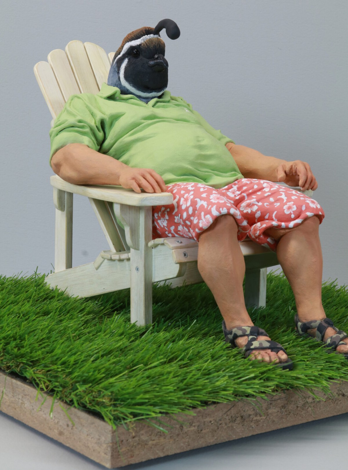 Alessandro Gallo. "Evening empire" (2019), ceramica e tecnica mista, 15 x 15 x 12 pollici