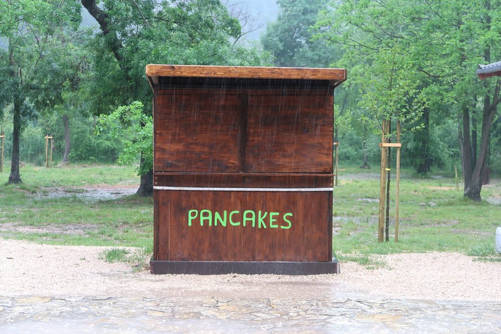Cathy Tideswell, Pancakes Stand, Krka National park, Croatia, c. 1985. Photo courtesy of Accidentally Wes Anderson and @yugen_yoga