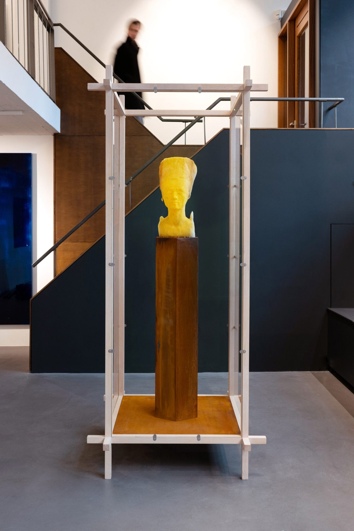 “Eternity” (2019-2020), natural beeswax, wood, glass, Cor-ten steel, 230 x 100 x 100 centimeters. All images © Tomáš Libertíny