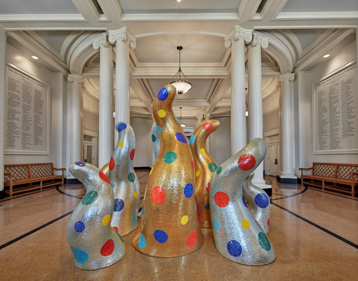 Life is on display by Yayoi Kusama @ Mertz Library, Botanical Garden, New York