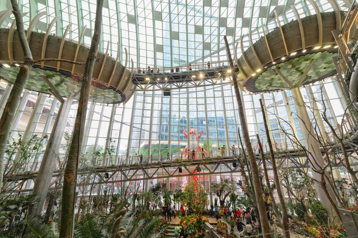 Shiny Squirrel (2021) by Florentijn Hofman