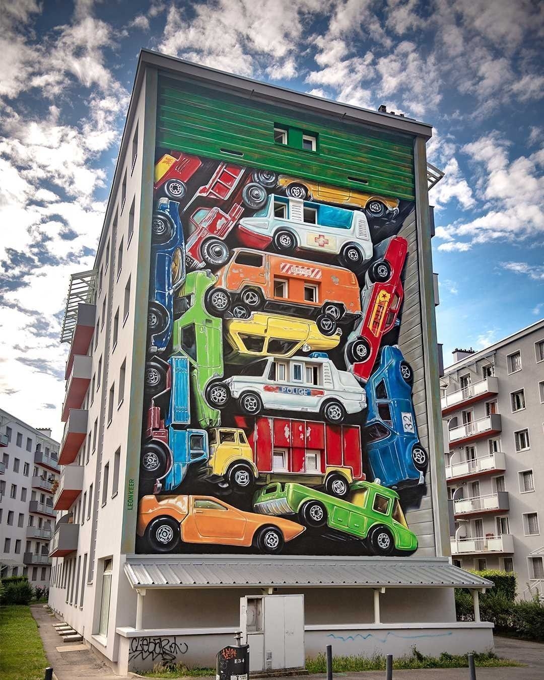 Leon Keer @ Grenoble, France