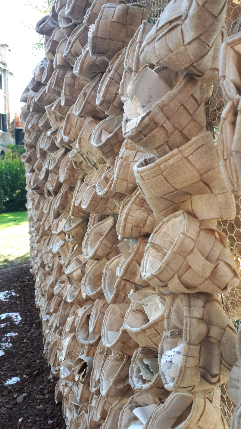 "Letters from Beirut" di Tessa e Tara Sakhi ai Giardini di Marinaressa