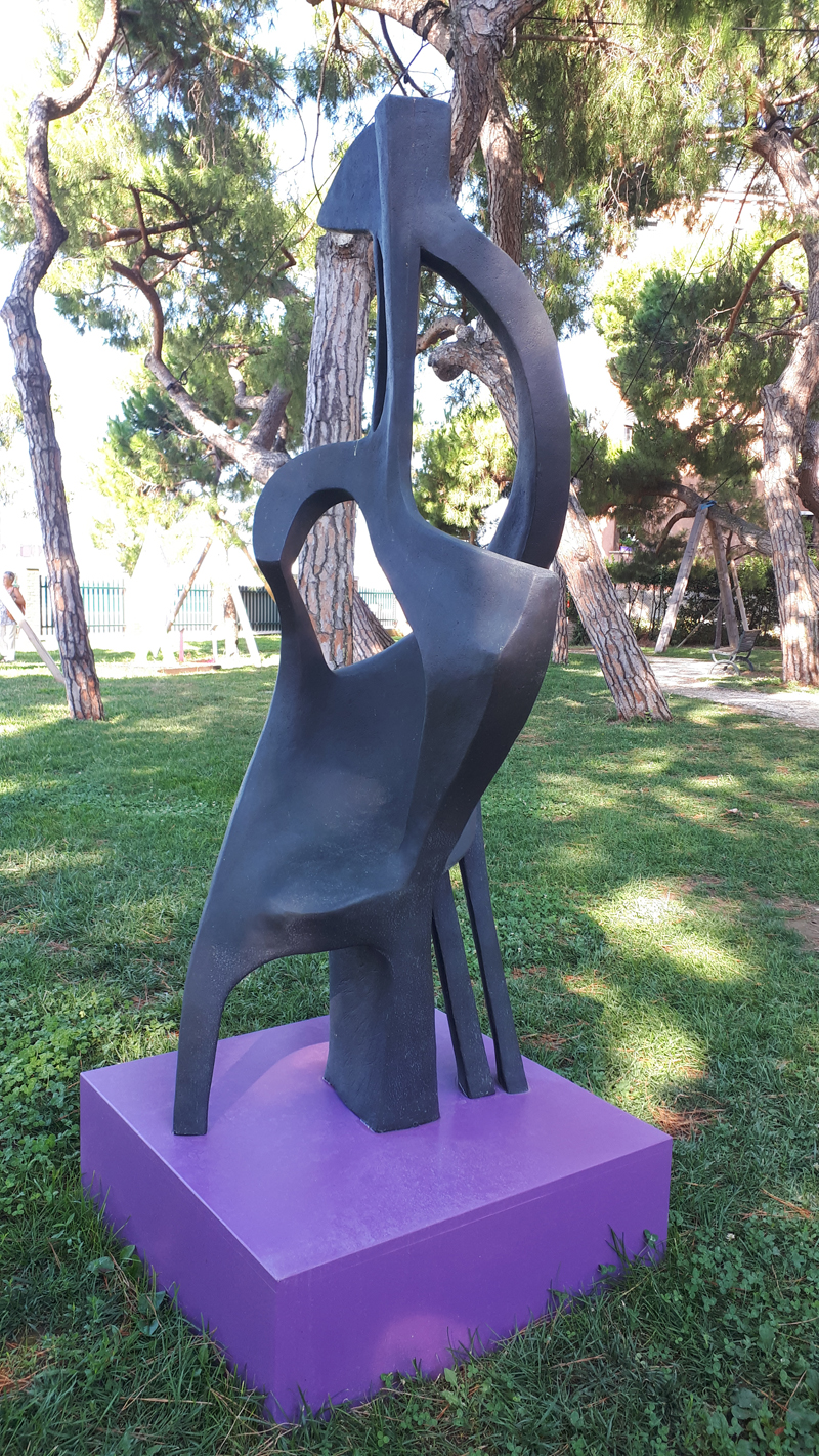 "Chaos & Harmony" di Cornelia Hammans ai Giardini di Marinaressa